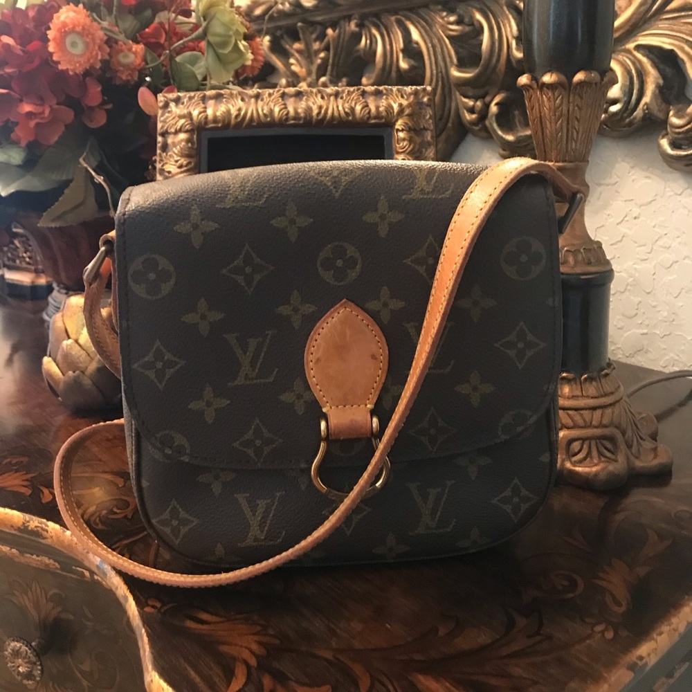 Authentic Louis Vuitton St. Cloud PM